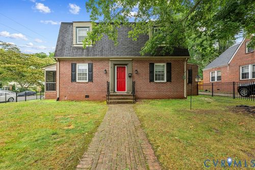 101 State St, Emporia, VA, 23847-2039 | Card Image