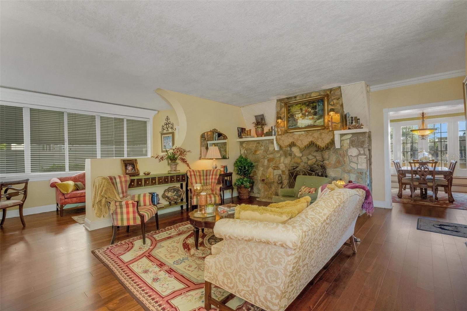 Residential in LAKELAND 3