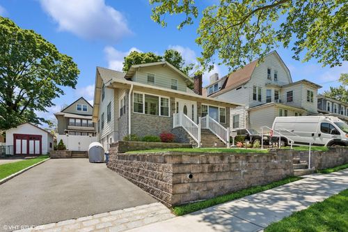 66 Vernon Ave, Mount Vernon, NY, 10553-1616 | Card Image