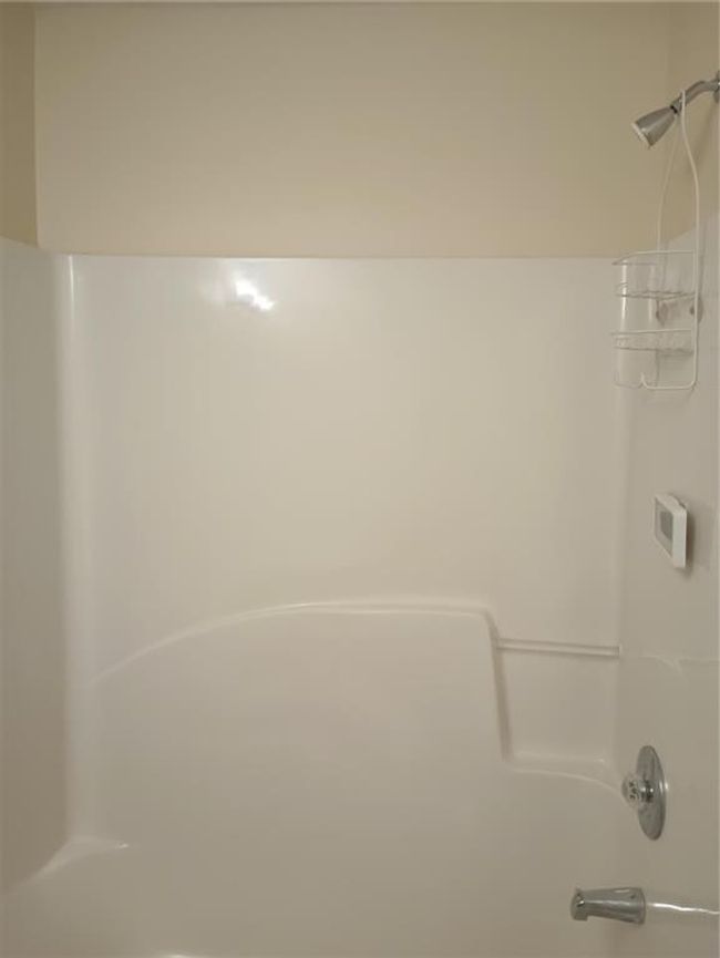 6398 Shadow Sq, Townhouse with 3 bedrooms, 4 bathrooms and 2 parking in Lithonia GA | Image 24