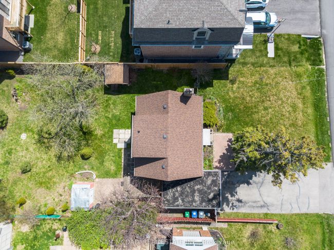 2127 Primate Rd, House other with 2 bedrooms, 2 bathrooms and 4 parking in Mississauga ON | Image 37
