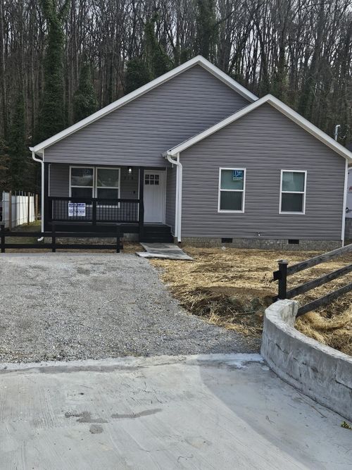 918 Shallowford Rd, Chattanooga, TN, 37411-1535 | Card Image