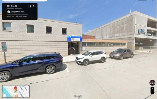 304 Gray St, Eau Claire, WI, 54701-3614 | Card Image