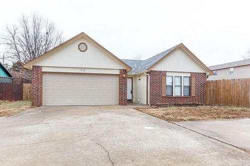 1978 E Frazier Ter, Fayetteville, AR, 72703-7079 | Card Image