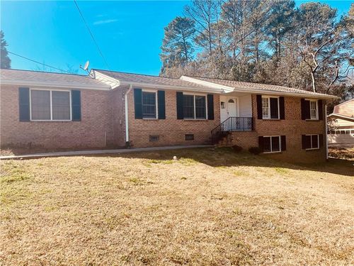 471 Village Green Ct Sw, Lilburn, GA, 30047-4129 | Card Image