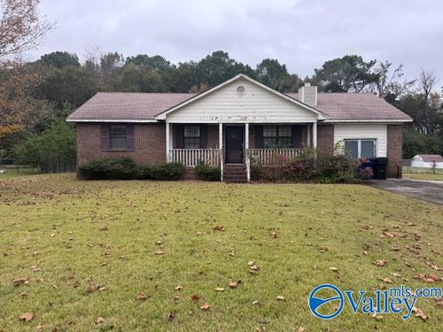 145 Colby Dr Ne, Huntsville, AL, 35810-6402 | Card Image