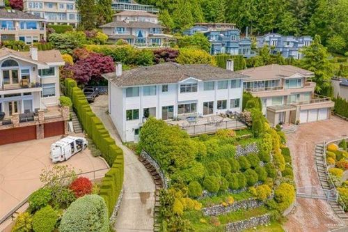 2585 Westhill Way, West Vancouver, BC, V7S3E4 | Card Image