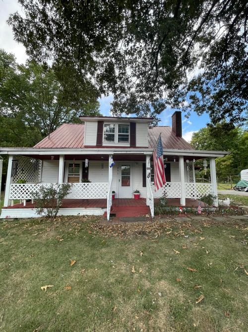 96 Fentress Ln, Berea, KY, 40403-9241 | Card Image