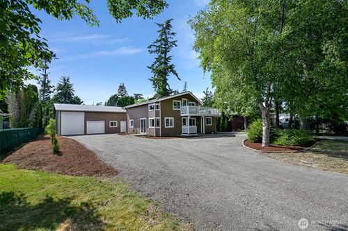 8141 Comox Rd, Blaine, WA, 98230-9550 | Card Image