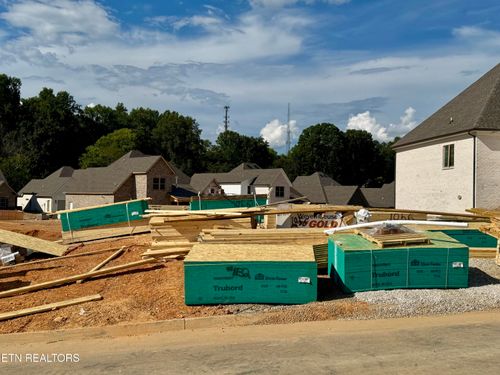 12015 Avery Manor Ln, Knoxville, TN, 37932-3817 | Card Image