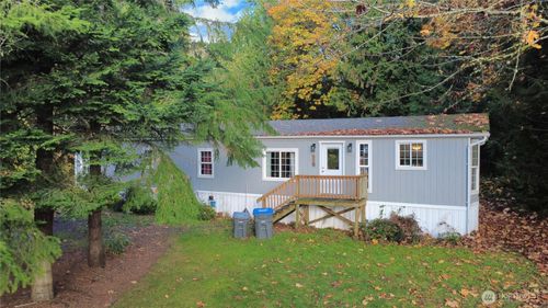 810 Totten Shores Dr, Shelton, WA, 98584-7663 | Card Image