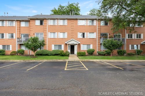 apt-e-1356 S Lorraine Rd, Wheaton, IL, 60189-7058 | Card Image