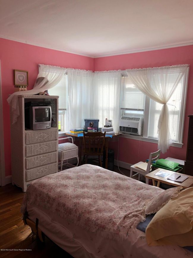 23 St Place, Sold in Keyport Zoocasa