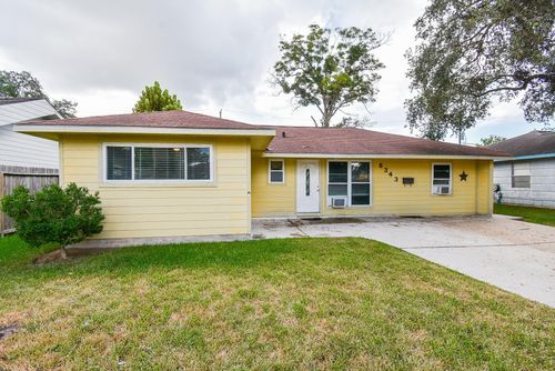 6343 Clemson St, Houston, TX, 77092-4714 | Card Image