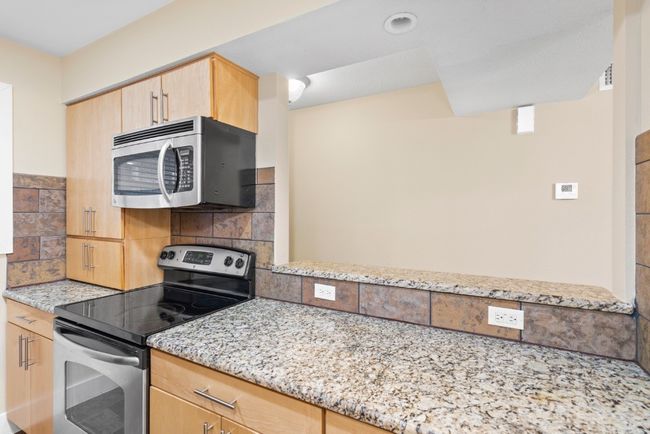 APT-110 - 3815 Guadalupe St, Condo with 2 bedrooms, 1 bathrooms and 2 parking in Austin TX | Image 10