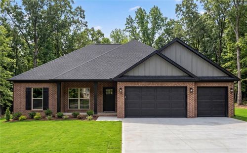 12 Banff Ln, Bella Vista, AR, 72715-4004 | Card Image