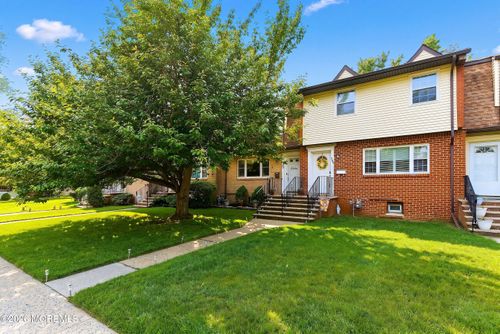 388 Flora Ct, Brick, NJ, 08724-7107 | Card Image
