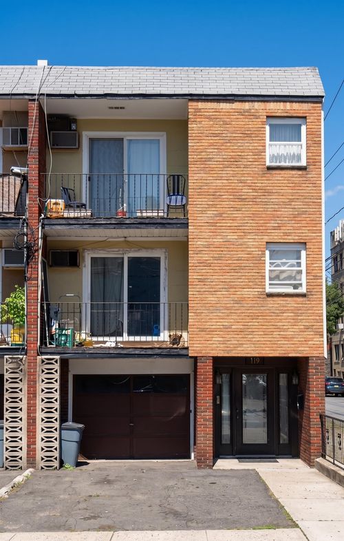 1-119 Oakland Ave, JC, Heights, NJ, 07306 | Card Image