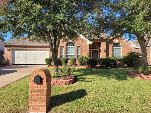 17415 Memorial Blossom Dr, Spring, TX, 77379-3735 | Card Image