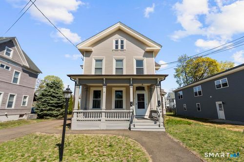 201 Center St, West Haven, CT, 06516-7304 | Card Image