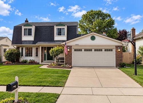 15412 Dominic St, Clinton Twp, MI, 48038-1846 | Card Image