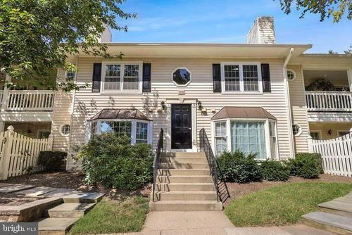115-10192 Ashbrooke Ct, OAKTON, VA, 22124-3122 | Card Image