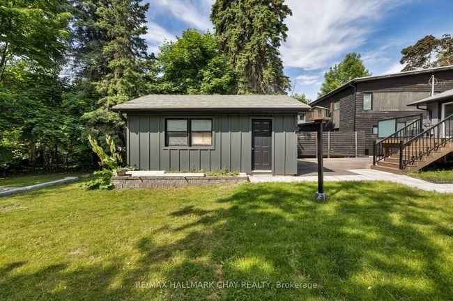 39 Eugenia St, House other with 5 bedrooms, 2 bathrooms and 4 parking in Barrie ON | Image 22