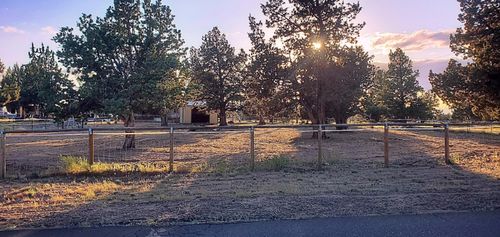 3913 Se Umatilla Loop, Prineville, OR, 97754-8000 | Card Image