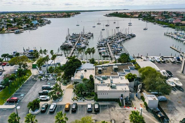 540 Firefly Ln, House other with 3 bedrooms, 2 bathrooms and null parking in APOLLO BEACH FL | Image 52