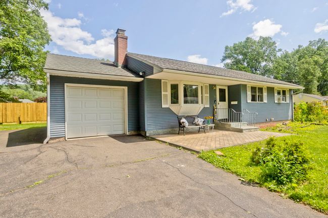 198 Connecticut Ave, House other with 3 bedrooms, 2 bathrooms and null parking in Newington CT | Image 4