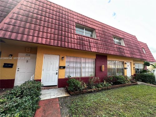 22c-2514 Nw 52nd Ave, Lauderhill, FL, 33313-2414 | Card Image