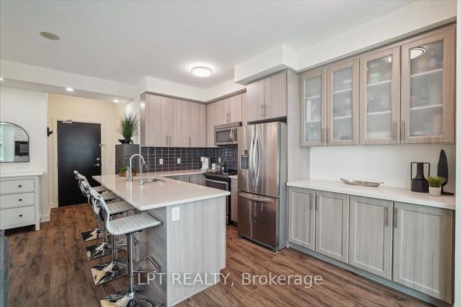 503 - 55 Yorkland Blvd, Condo with 2 bedrooms, 2 bathrooms and null parking in Brampton ON | Image 15