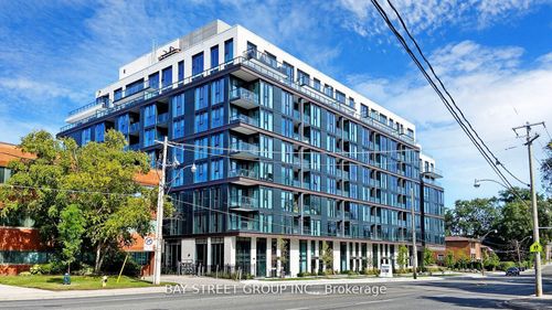 320-250 Lawrence Ave W, Toronto, ON, M5M1B2 | Card Image