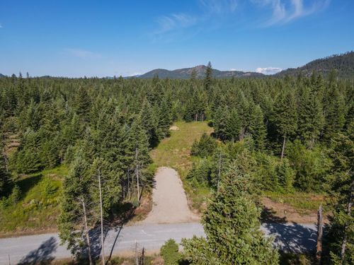 411 Happy Trails Ln, Newport, WA, 99156-5480 | Card Image