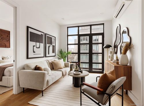 4a-37-29 32nd St, Long Island City, NY, 11101 | Card Image