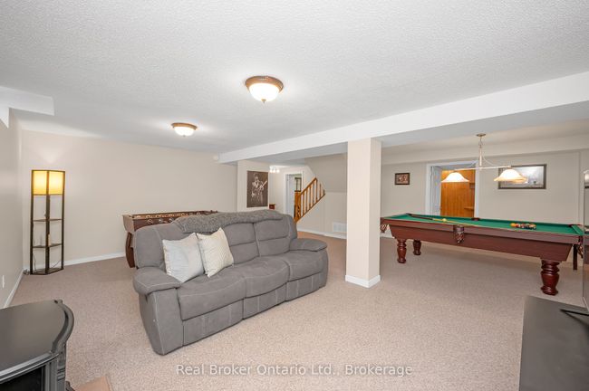 2013 Windy Oaks Dr, House other with 5 bedrooms, 4 bathrooms and 4 parking in Burlington ON | Image 31