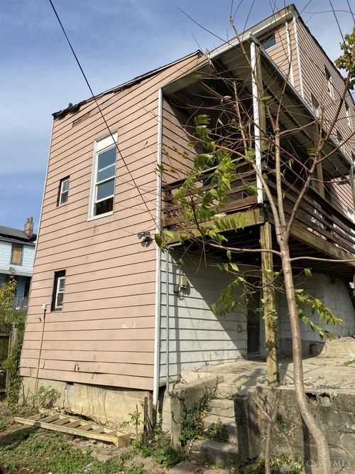 1723 Montrose St, Cincinnati, OH, 45214-1409 | Card Image