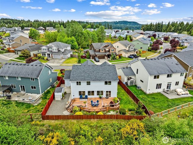 20011 195 Th Ave E, House other with 4 bedrooms, 3 bathrooms and 3 parking in Orting WA | Image 32