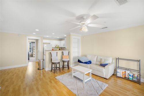 apt-1424-1725 Harvey Mitchell Pkwy S, College Station, TX, 77840-6401 | Card Image