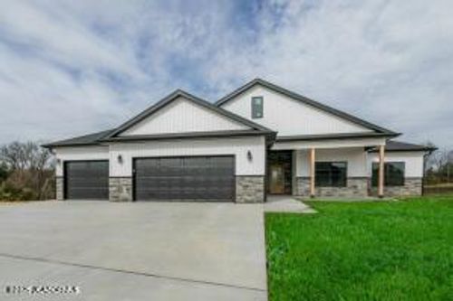 2424 Kirk Dr, Holts Summit, MO, 65043-1988 | Card Image