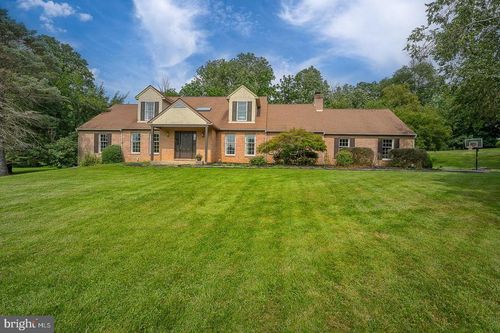 842 Penns Way, WEST CHESTER, PA, 19382-8154 | Card Image