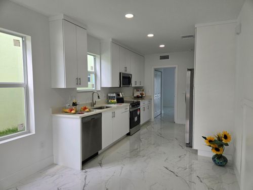 409 Nw 12th Ave, Boynton Beach, FL, 33435-3057 | Card Image