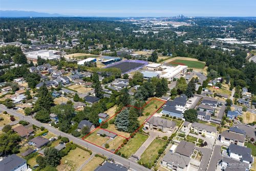 4624 S 146th St, Tukwila, WA, 98168-4447 | Card Image