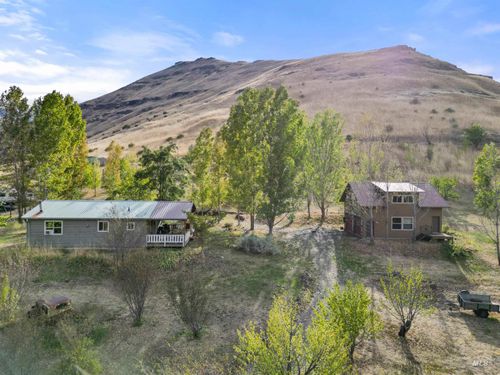 61380 Highway 129, Anatone, WA, 99401 | Card Image