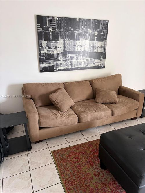 c309-1780 79th Street Cswy, North Bay Village, FL, 33141-4233 | Card Image