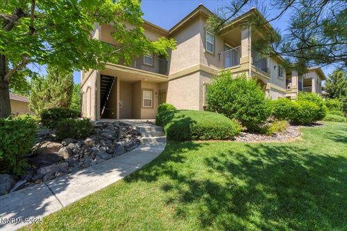 f2030-6850 Sharlands Ave, Reno, NV, 89523-2781 | Card Image