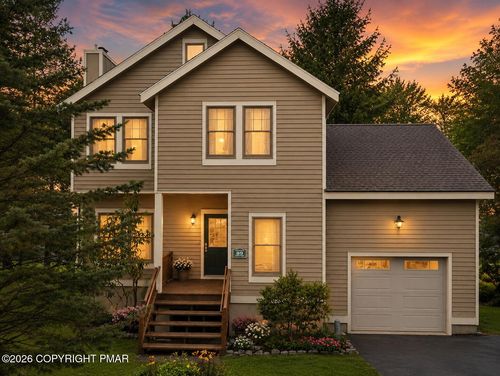 112 High Mountain Ln, Tannersville, PA, 18372-7714 | Card Image