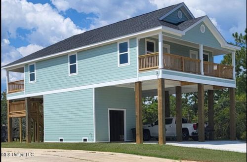 5005 Nebraska St, Bay Saint Louis, MS, 39520-7098 | Card Image