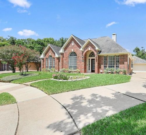 1531 Alderwood Dr, Sugar Land, TX, 77479-6020 | Card Image