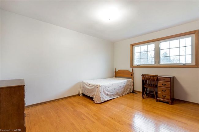 383 Forest Hill Dr, House other with 3 bedrooms, 2 bathrooms and 3 parking in Kitchener ON | Image 19